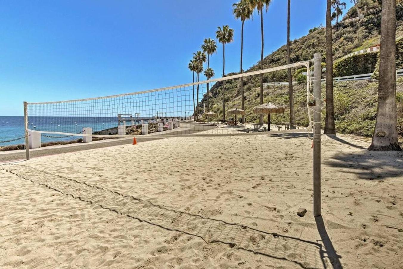 Gorgeous Oceanfront Villa With Panoramic Views アバロン エクステリア 写真