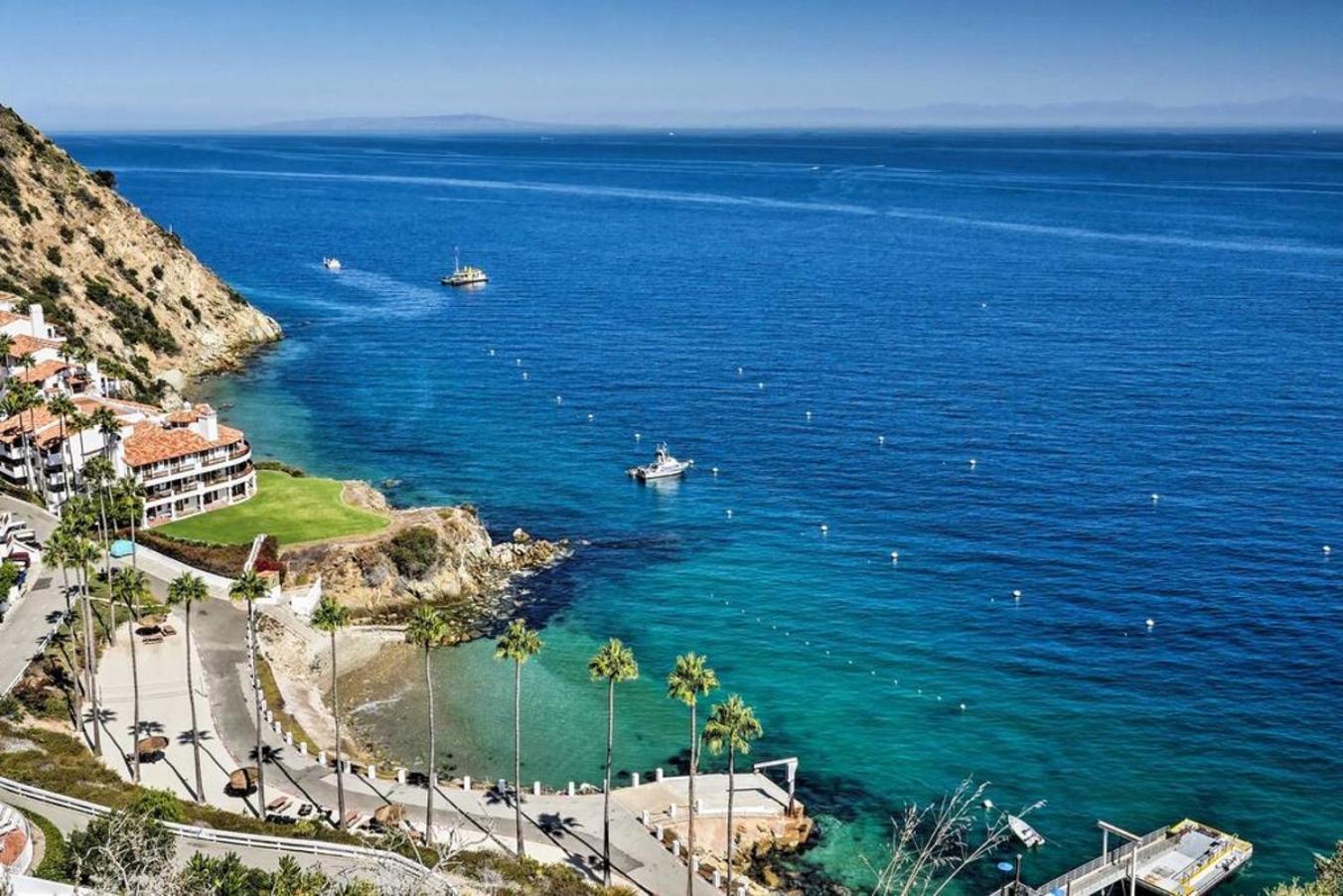 Gorgeous Oceanfront Villa With Panoramic Views アバロン エクステリア 写真