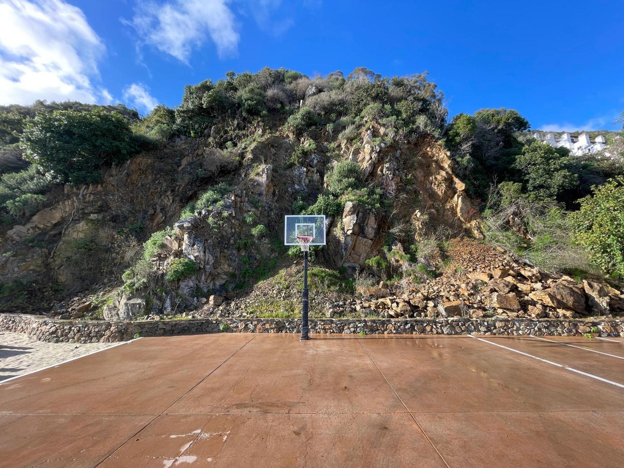 Gorgeous Oceanfront Villa With Panoramic Views アバロン エクステリア 写真
